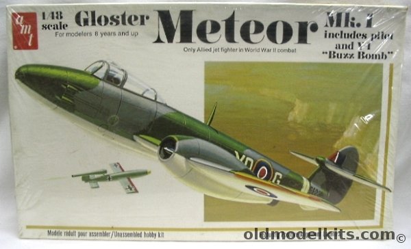 AMT 1/48 Gloster meteor Mk. 1 and V-1 Buzz Bomb, T648 plastic model kit